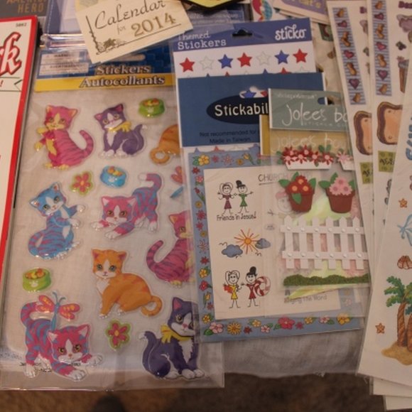 Scrapbook & Embellishments Craft Lot - New in Original Packages - Picture 9 of 9